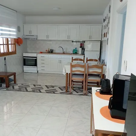 Apartmán Leah Gerakini