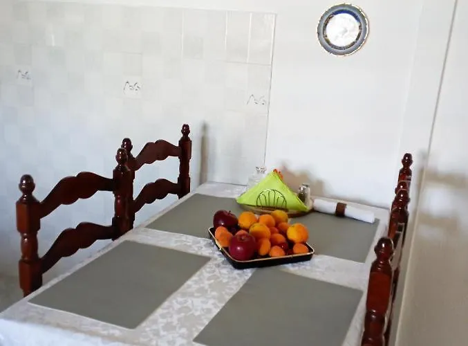 Διαμέρισμα Leah Γερακινή